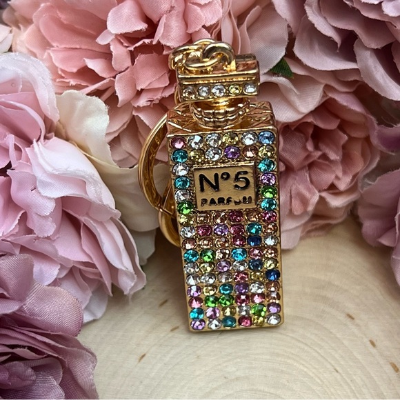 Chic Multicolor Crystal Perfume Bottle Keychain Charm - Picture 7 of 14